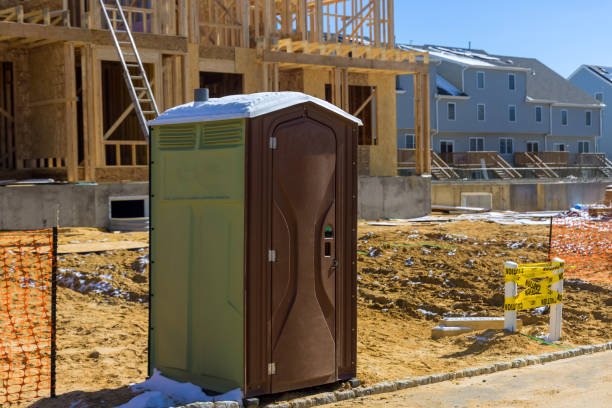 Best Porta potty delivery and setup  in Victoria, VA